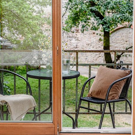 Jacuzzi Apartments X Free Parking X Self Check-In 24X7 By H&H VNO Eksteriør billede
