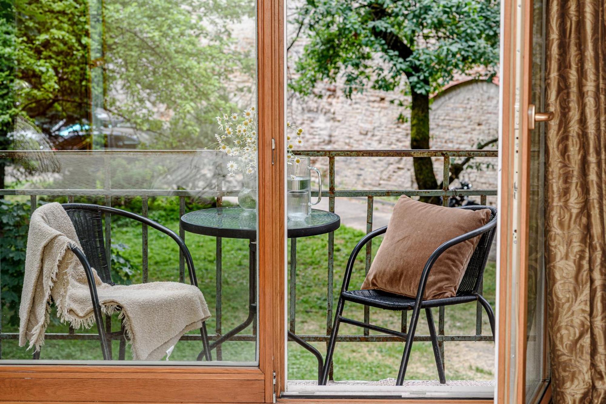 Jacuzzi Apartments X Free Parking X Self Check-In 24X7 By H&H VNO Eksteriør billede