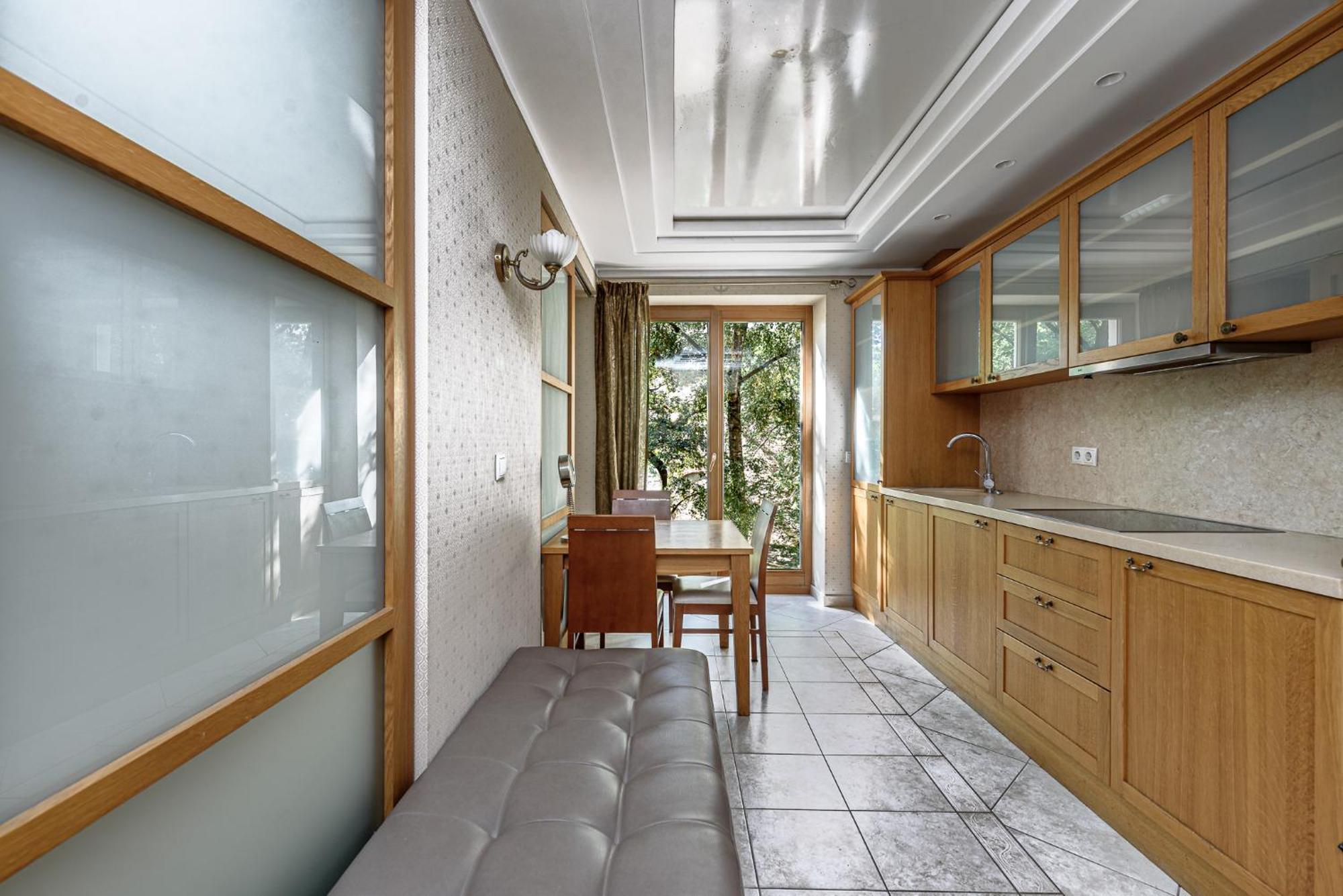 Jacuzzi Apartments X Free Parking X Self Check-In 24X7 By H&H VNO Eksteriør billede